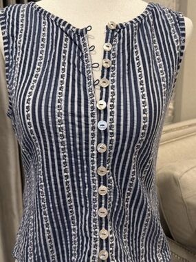 Anthropologie Sleeveless Navy and White Striped Button-Front Women's Top